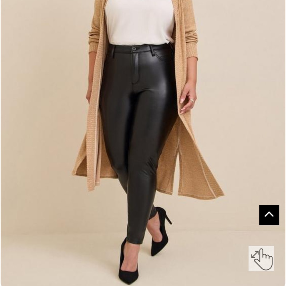 Sky high skinny faux leather torrid pants. NWT